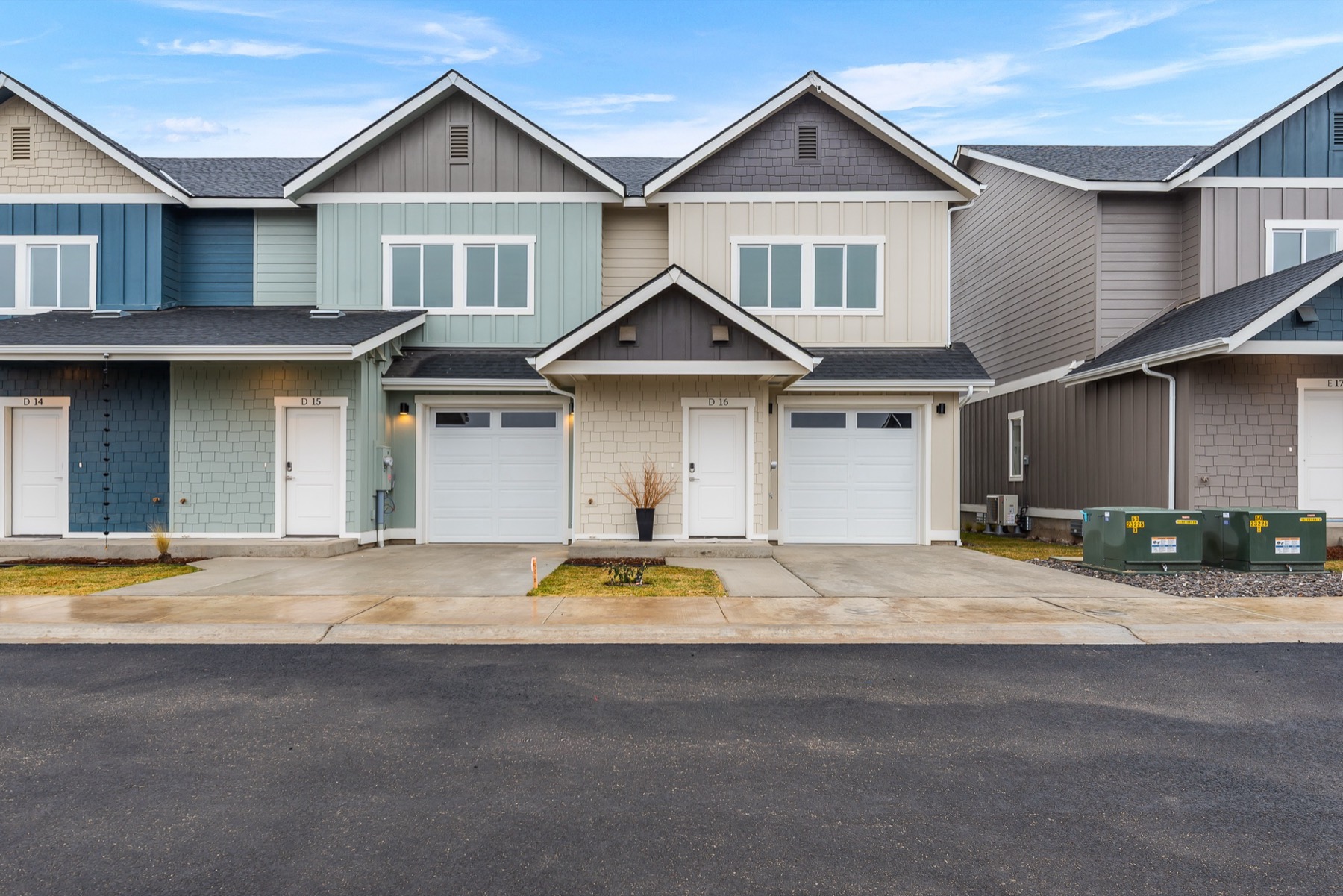 Red Apple Townhomes exterior